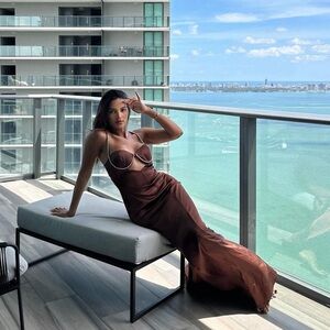 Maxi gala chocolate dress